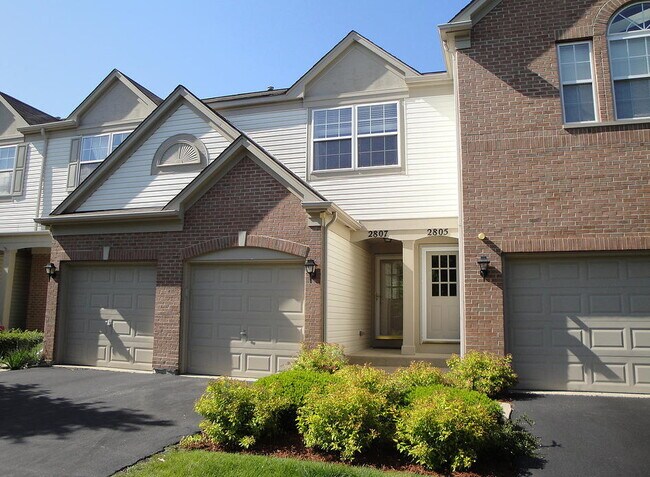 Foto del edificio - 2807 Stonewater Dr