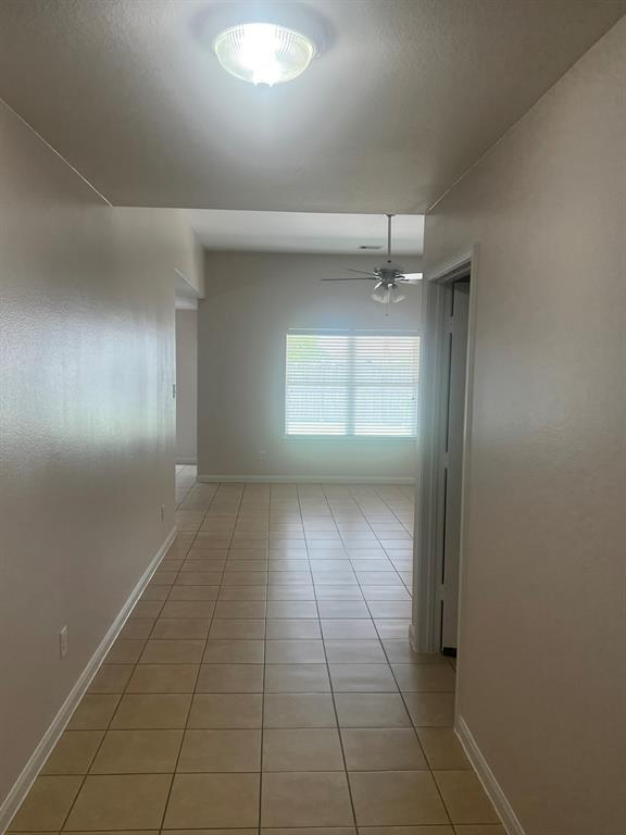 Foto del edificio - 4810 Oak Briar Ln