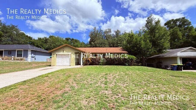 Foto del edificio - 104 E Osceola St