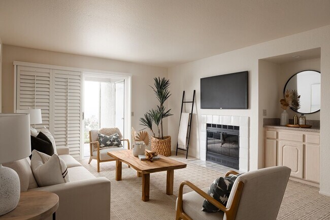 Building Photo - Experience Breathtaking Views from this Se...
