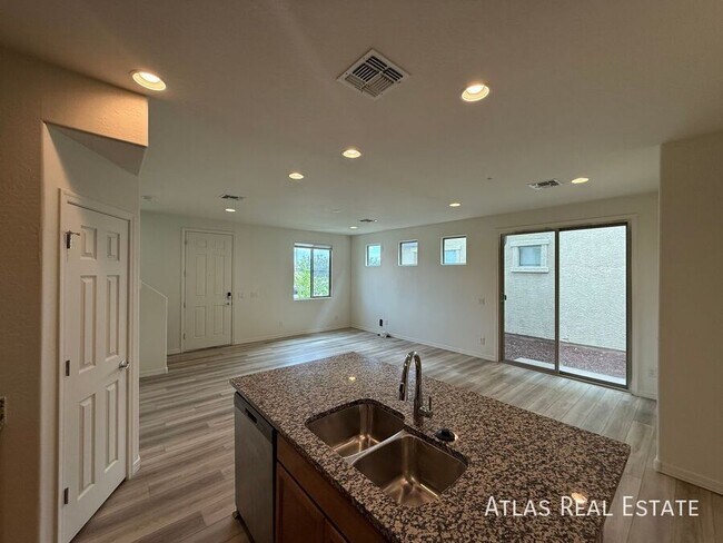 Building Photo - 4228 S 58th Ave