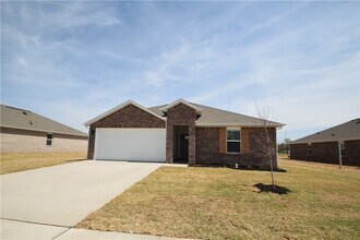 Building Photo - 572 Colorado St