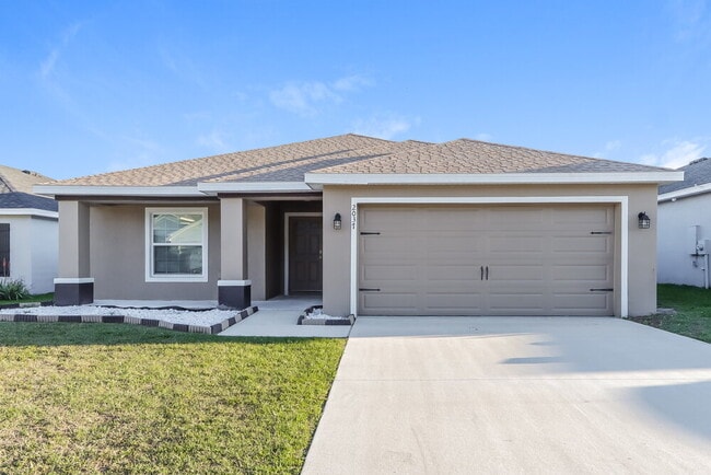 Building Photo - 2037 Harvest Landing Cir