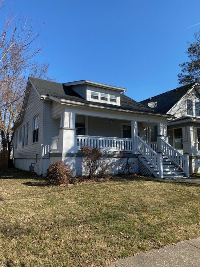 Building Photo - Newly update 3/1 bed and bath home for rent