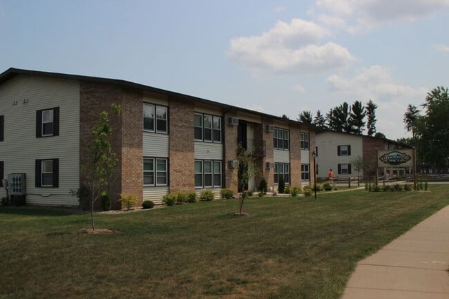 Interior Photo - Woodfield Circle