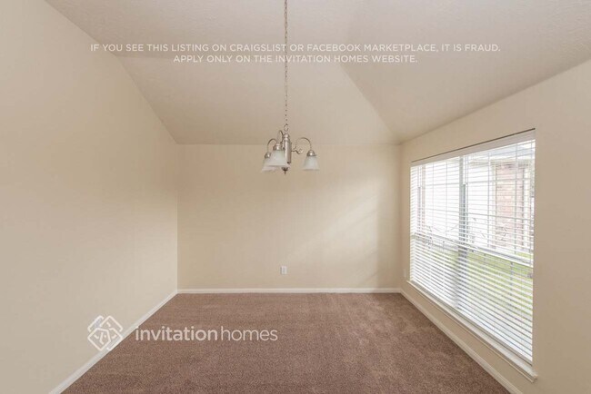 Foto del edificio - 8583 Chaletford Dr
