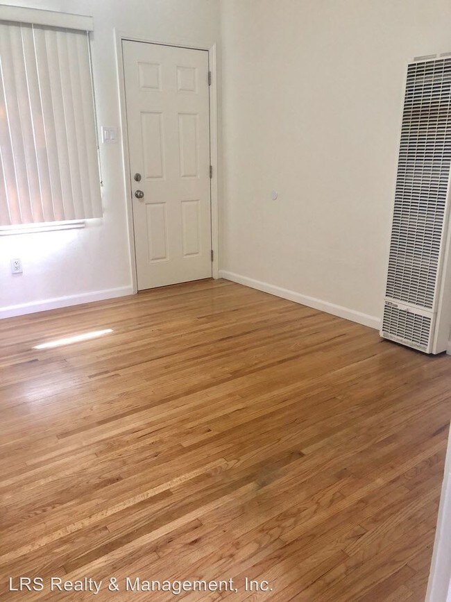 Foto del edificio - 228-228 N 2nd St