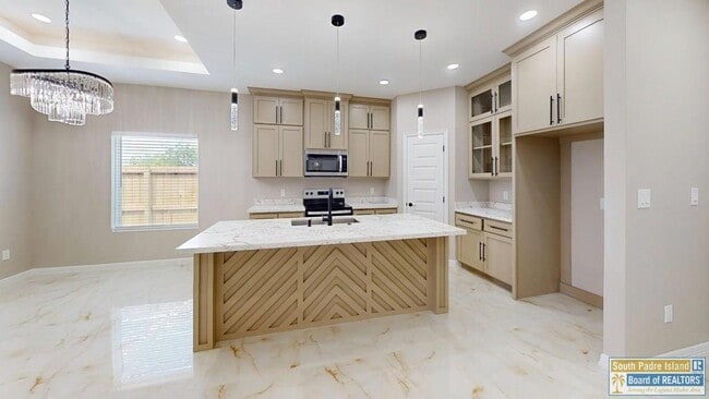Building Photo - 2751 Juan Castillo Ave