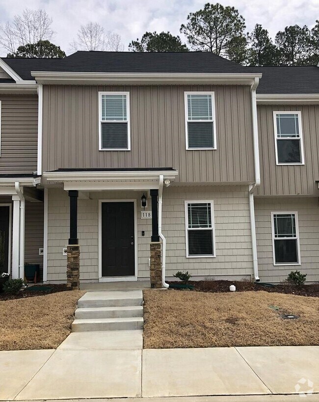 River Hills Pet Friendly Apartments for Rent Clayton, NC 2 Rentals