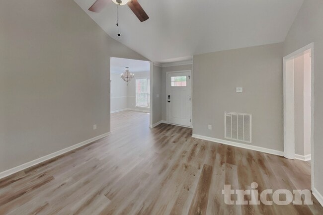 Building Photo - 6009 Plateau Ct