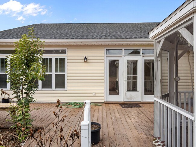 Foto del edificio - Efficient Brandywine home Available now