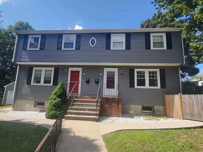 Building Photo - 133 Ashcroft St
