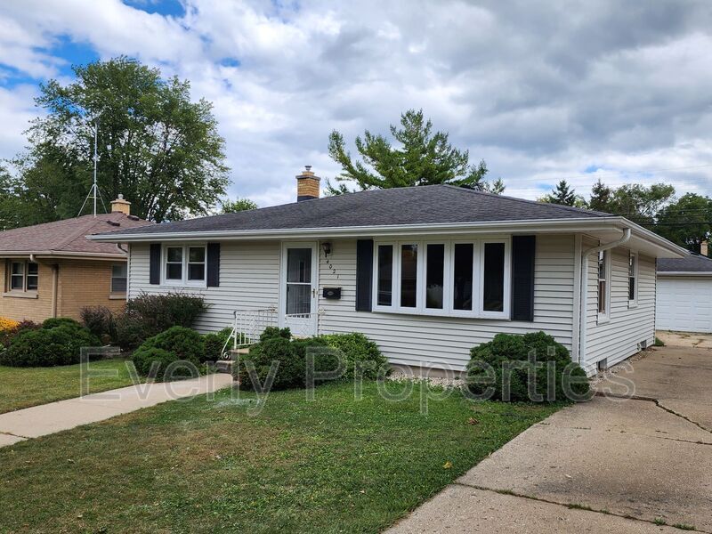 Primary Photo - 4021 Harding Rd