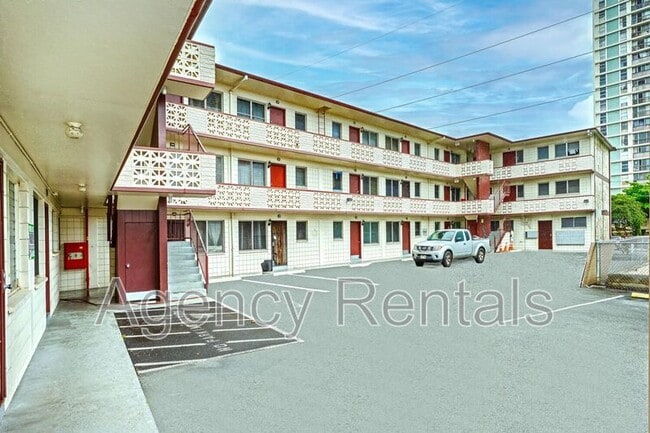 Building Photo - 1438 Liliha St