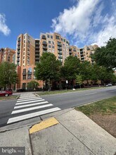 Building Photo - 2720 S Arlington Mill Dr