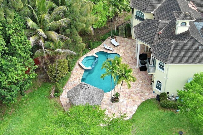Foto del edificio - 6301 SW 58th Ct