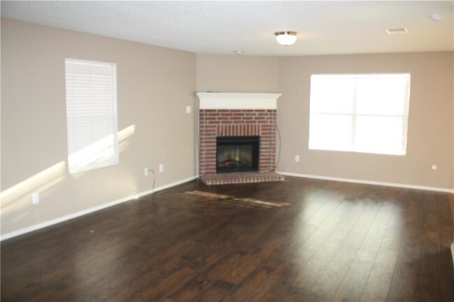 Building Photo - 309 Dakota Ridge Dr