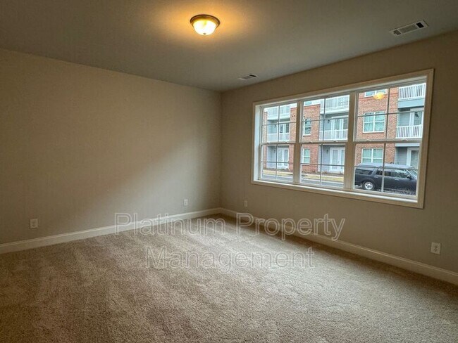 Building Photo - 1598 Laurel Blossom Walk