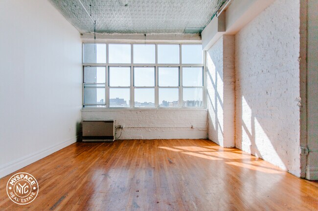 Building Photo - 1087 Flushing Ave