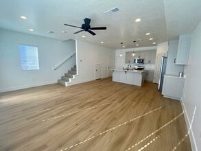 Building Photo - 2664 E Gray Birch Dr