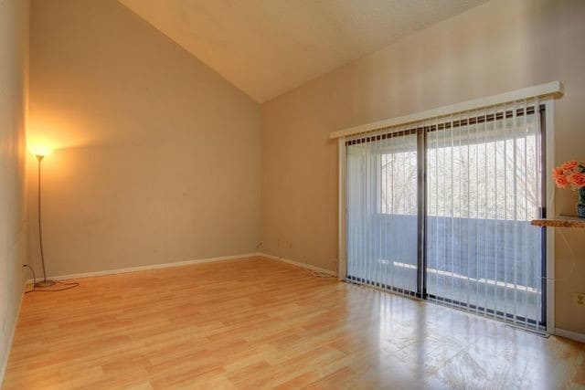 Primary Photo - 2123 Melrose Dr