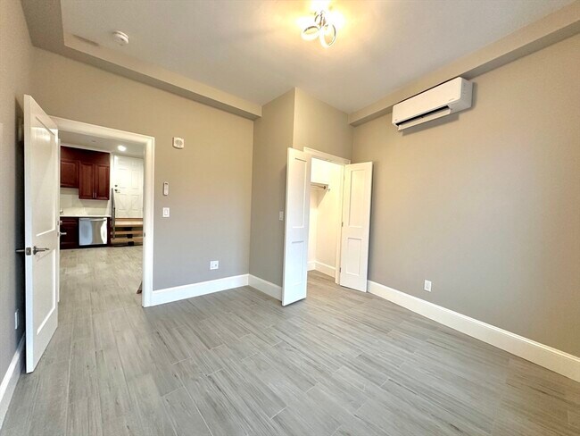 Foto del edificio - 1152 Cambridge St