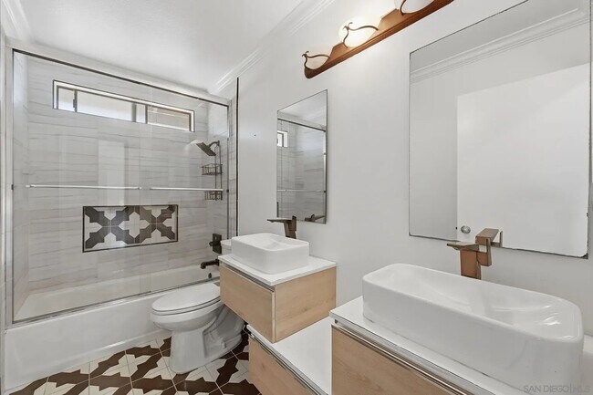 Foto del edificio - 3511 Milford Pl