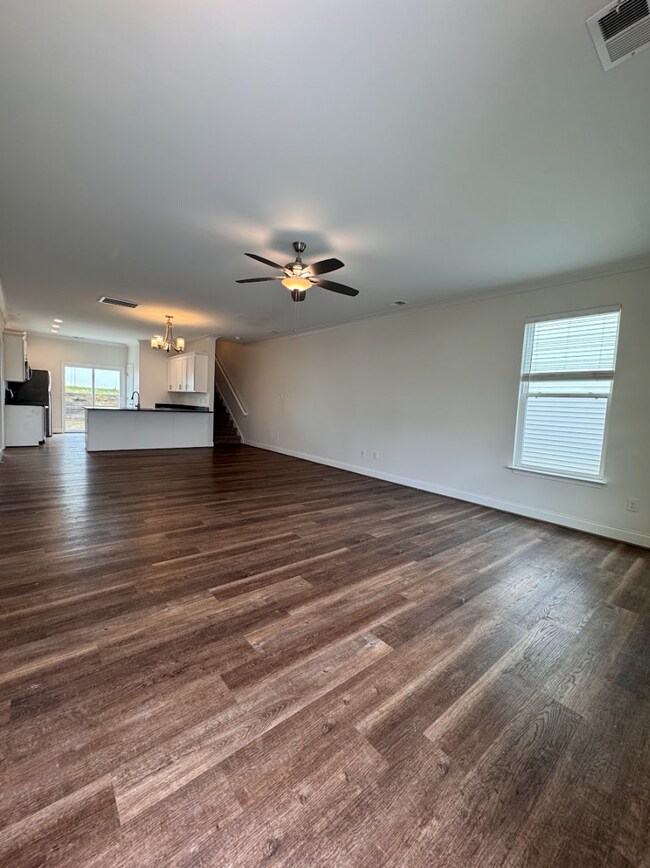 Foto del edificio - Modern Living Near Swamp Rabbit Trail | Travelers Rest, SC