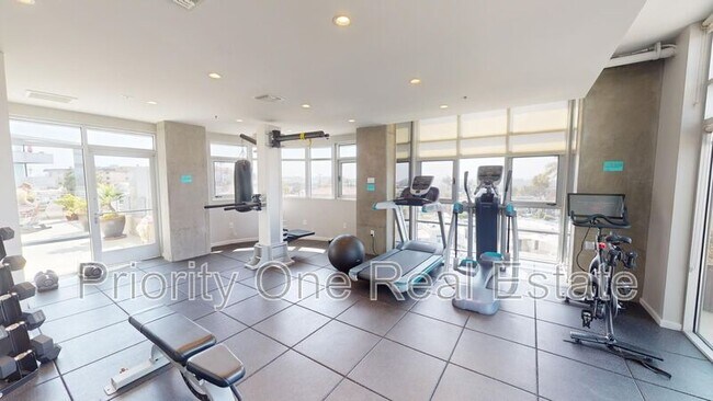 Foto del edificio - 3740 Park Blvd