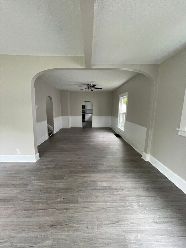 Foto del edificio - Three Bedroom House