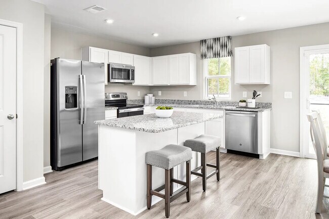 Foto del edificio - Room in Townhome on Tarik Ln