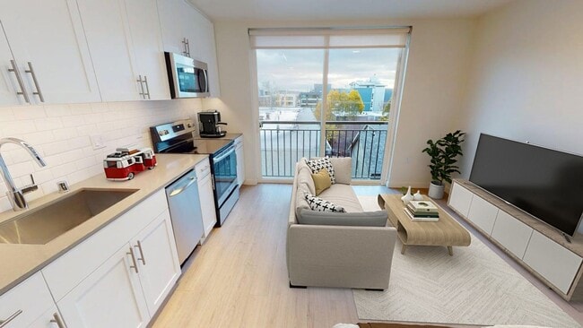 Interior Photo - LUCILLE ON ROOSEVELT