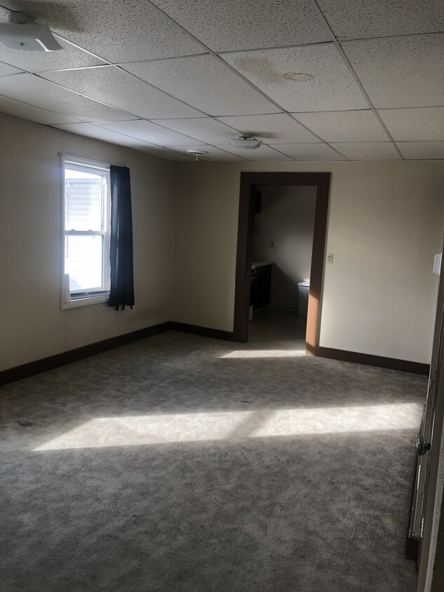 Primary Photo - 1226 Brady St