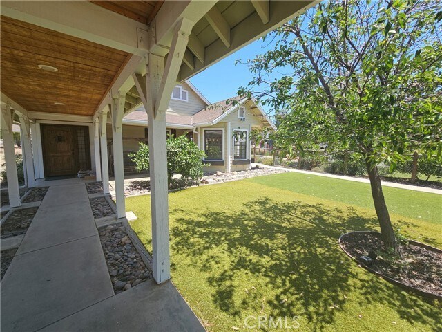 Foto del edificio - 22530 Rolling Meadows Dr
