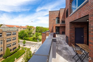 Jamaica Estates Apt For Rent