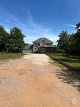 Building Photo - 10751 Shady Oaks Ln