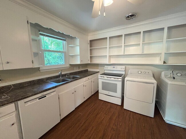 Building Photo - Nice home in Arcadia Lakes