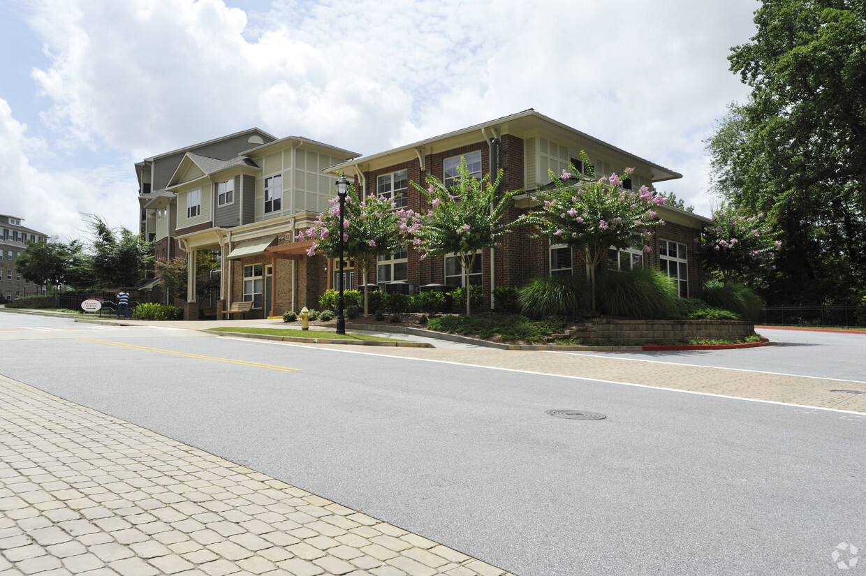 Primary Photo - Ashford Parkside Apartments