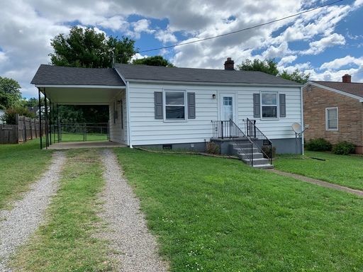 Foto principal - Beautiful 2 Bedroom 1 Bath Home