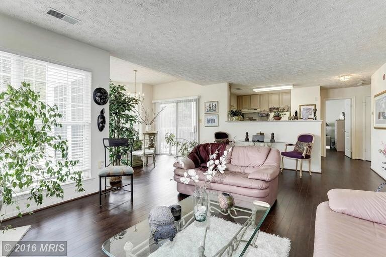 Foto principal - 15604 Everglade Ln
