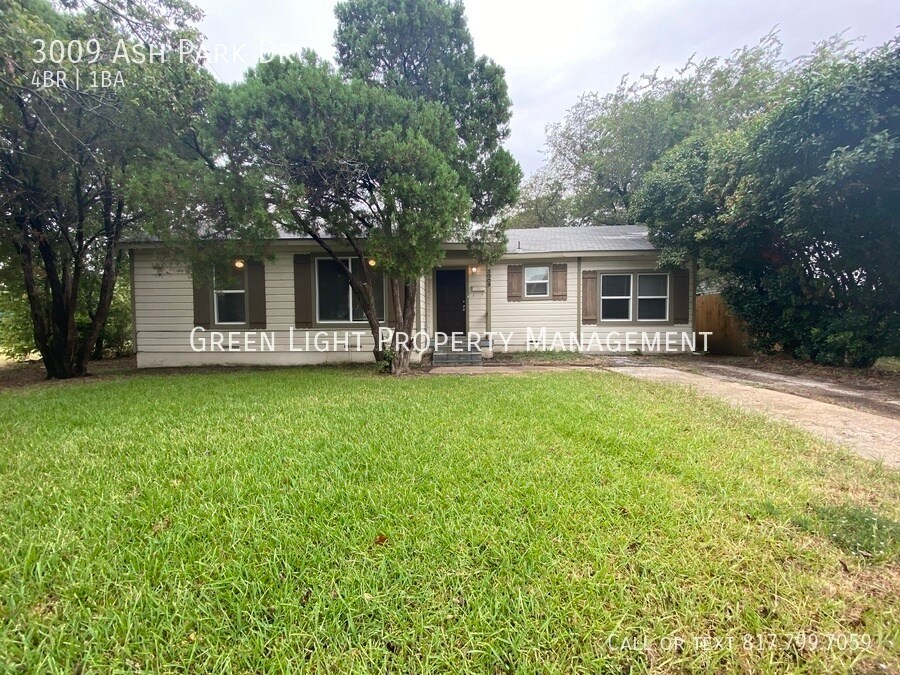 Primary Photo - 3009 Ash Park Dr