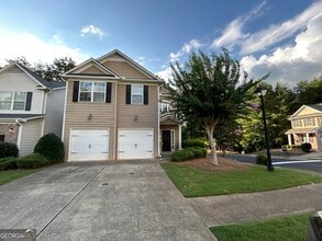 Building Photo - 200 Ranier Ct.