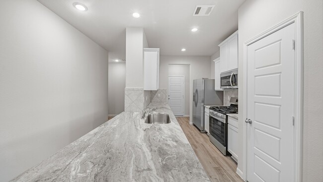 Building Photo - 5120 Tuhaye Dr