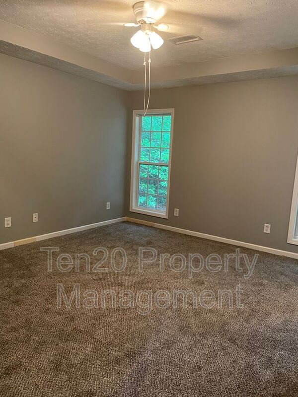 Building Photo - 5015 Hidden Hills Ct