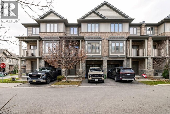 Building Photo - 12 Waterview Dr