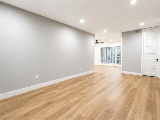 Foto del edificio - 1604 Lorrie Dr