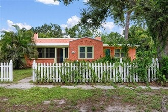 Building Photo - 1225 46th St