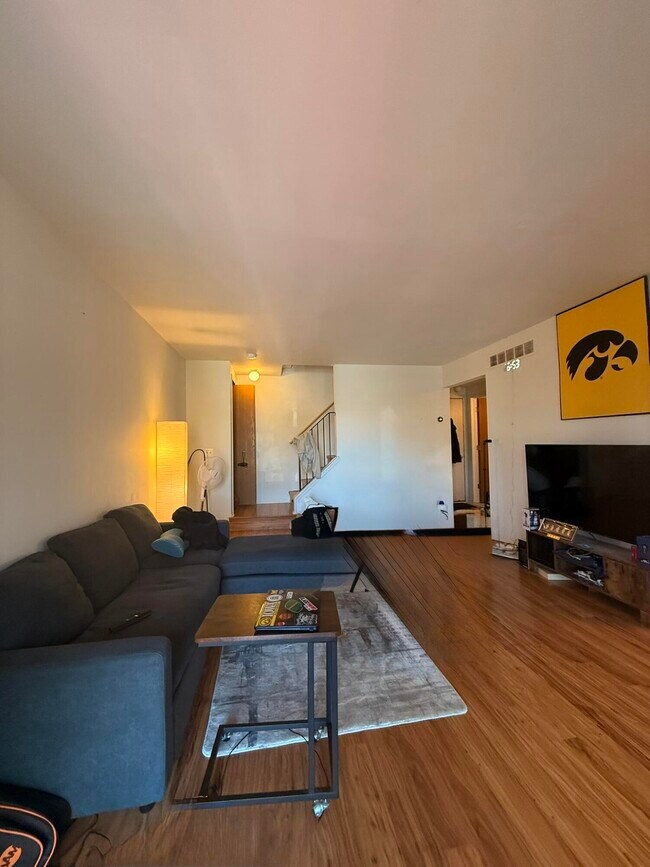 Building Photo - 3025 Forest Creek Ct
