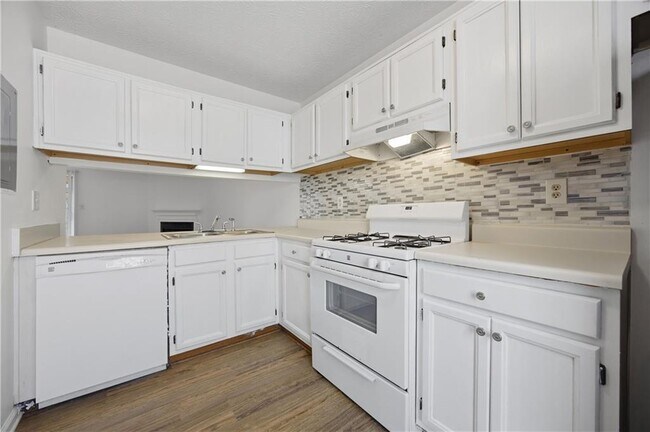 Foto del edificio - 4066 Heritage Valley Ct