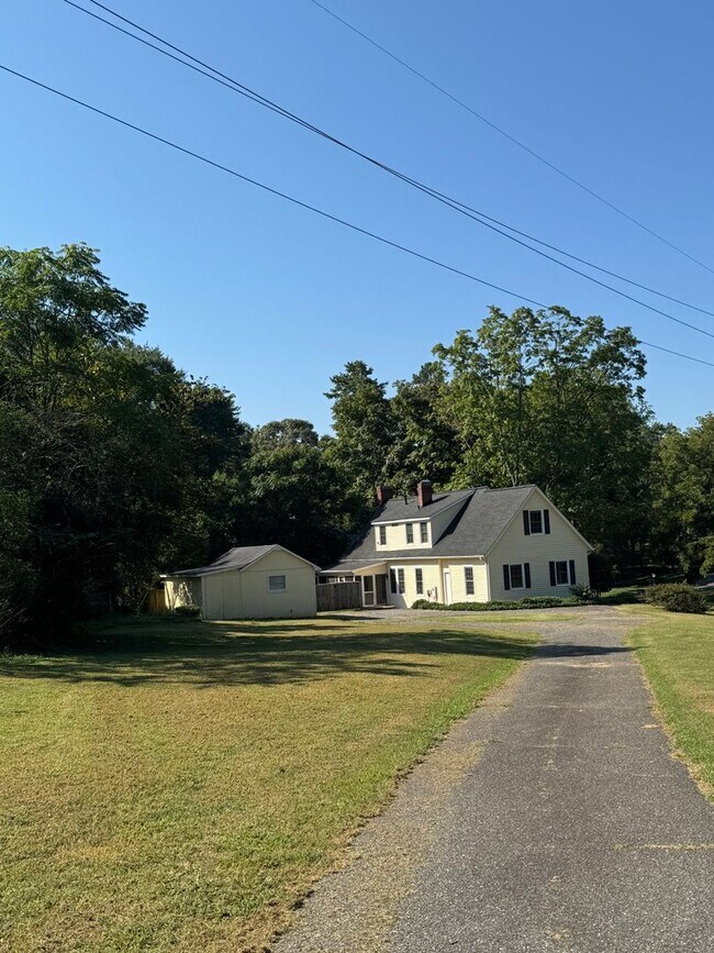 Foto del edificio - 207 Edgemont Ave
